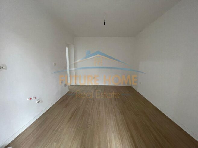 Shitet, Apartament 2+1, Ali Demi, Tiranë