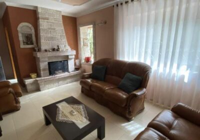 Shitet Apartament 4+2+2