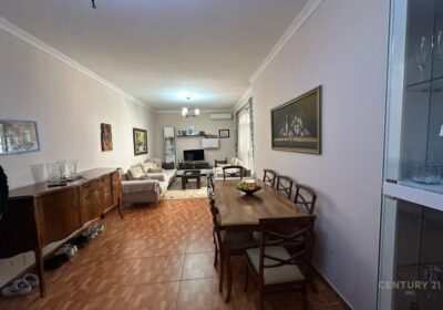 Apartament 2+1+2 te Fresku + 2 Poste Parkimi