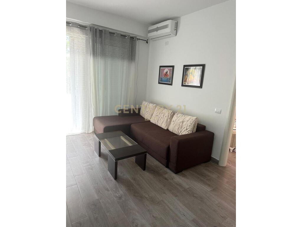 APARTAMENT 2+1 ME OBORR TEK KOMPLEKSI LURA 3, GJIRI I LALEZI