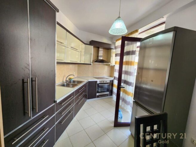 APARTAMENT 2+1+2 PER SHITJE NE ZONEN E FRESKUT