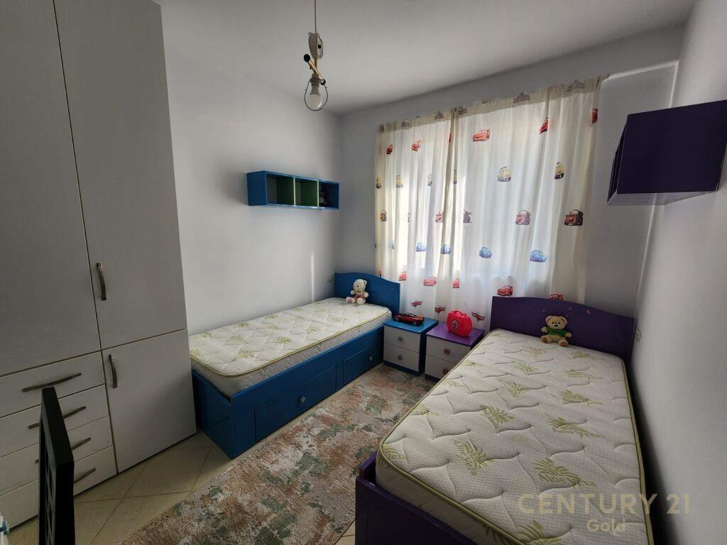 APARTAMENT 2+1+2 PER SHITJE NE ZONEN E FRESKUT