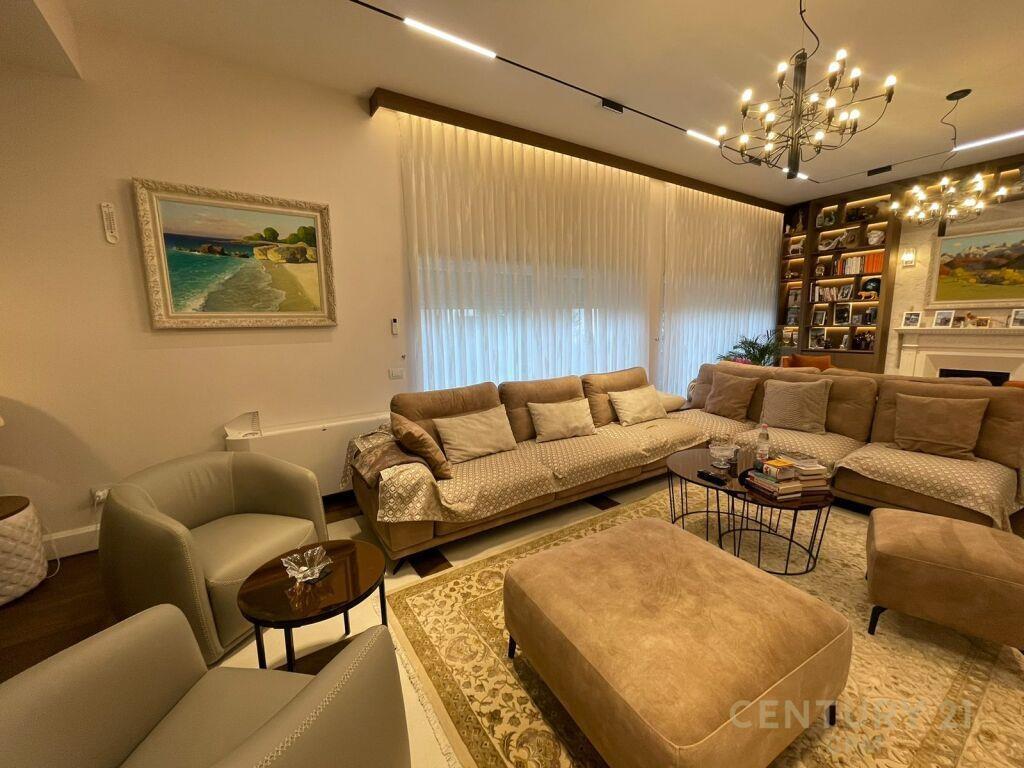 Vile moderne per Qira!