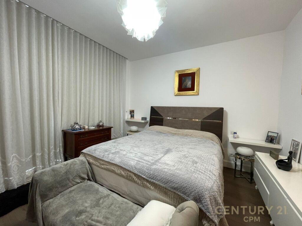 Vile moderne per Qira!