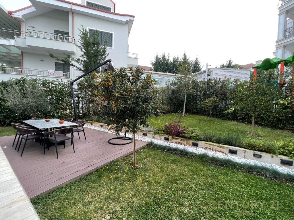 Vile moderne per Qira!