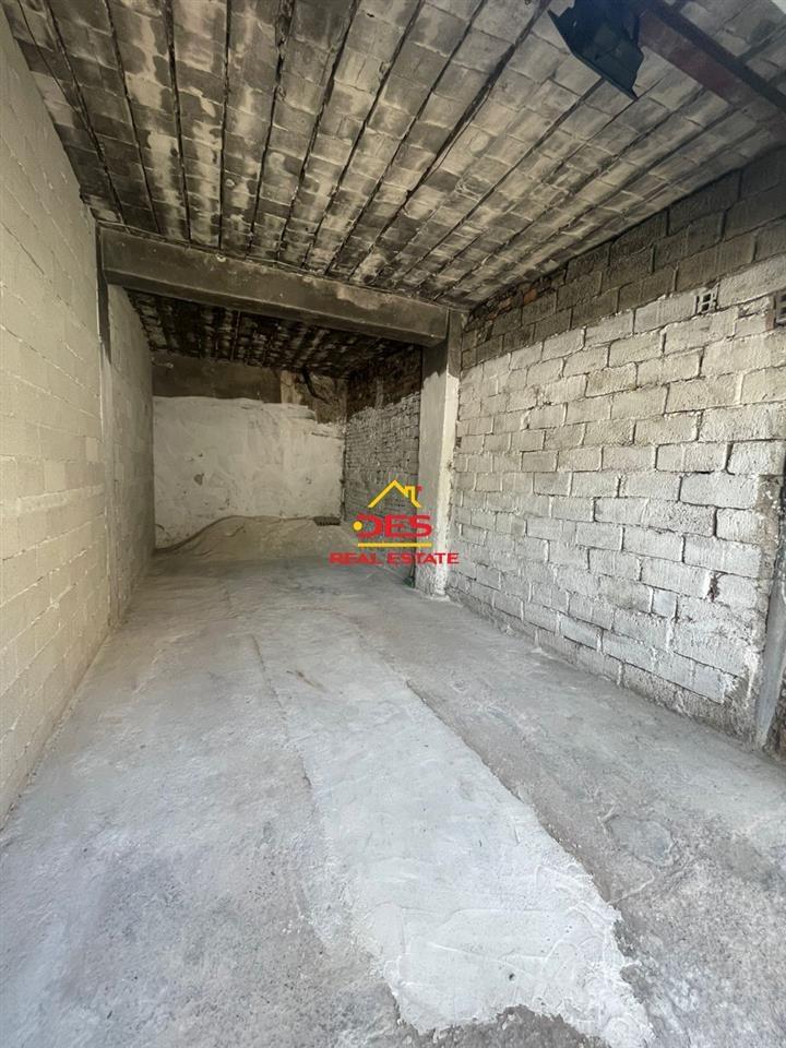 JEPET ME QIRA MAGAZINË 35m2 NË SARANDË