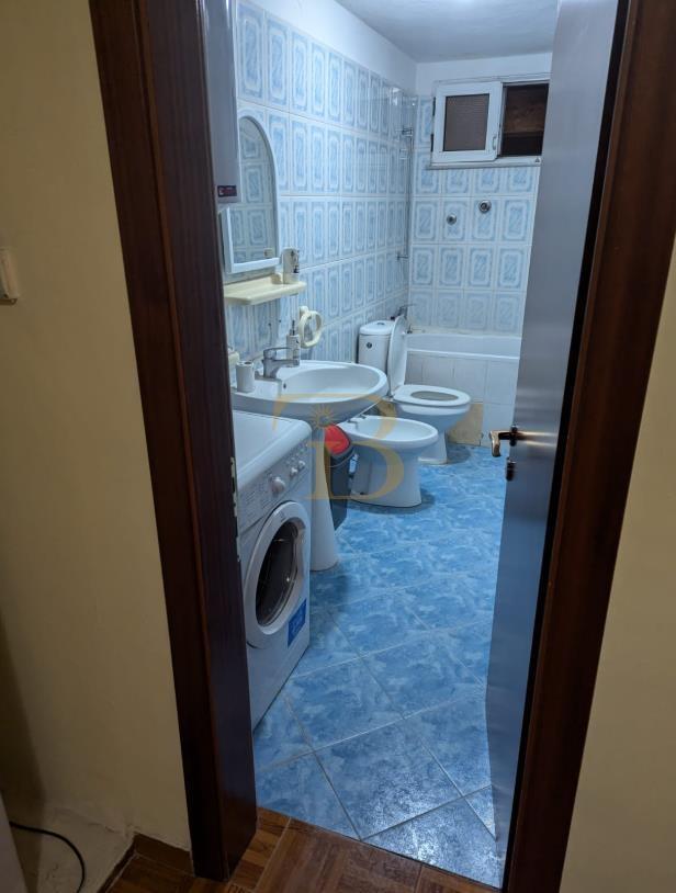 Apartament 2+1 me qera, Qendër