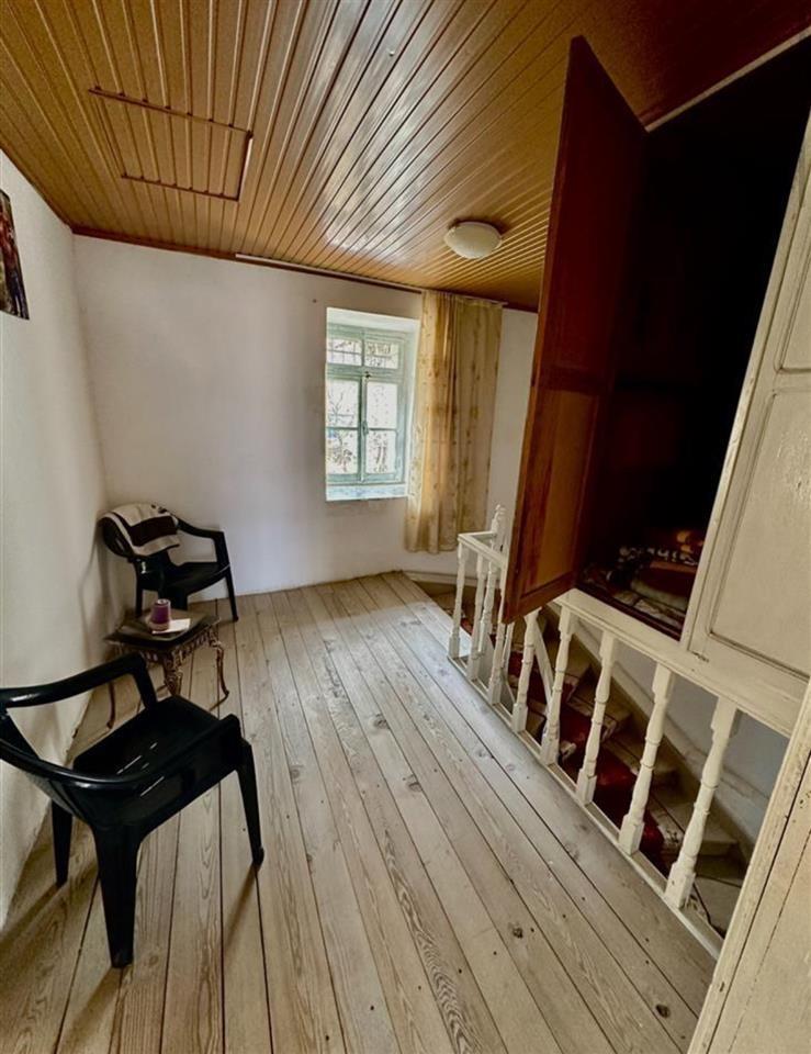 Vile 3 kate Gjirokaster