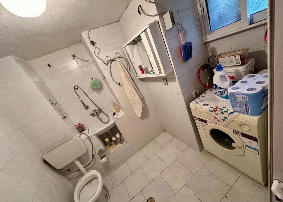 Vile 3 kate Gjirokaster