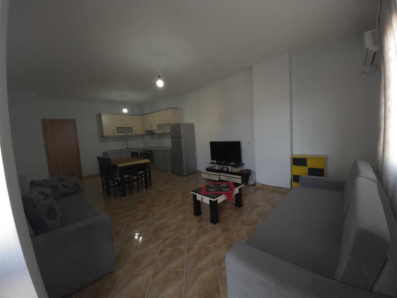 Jepet me qera, Apartament 1+1