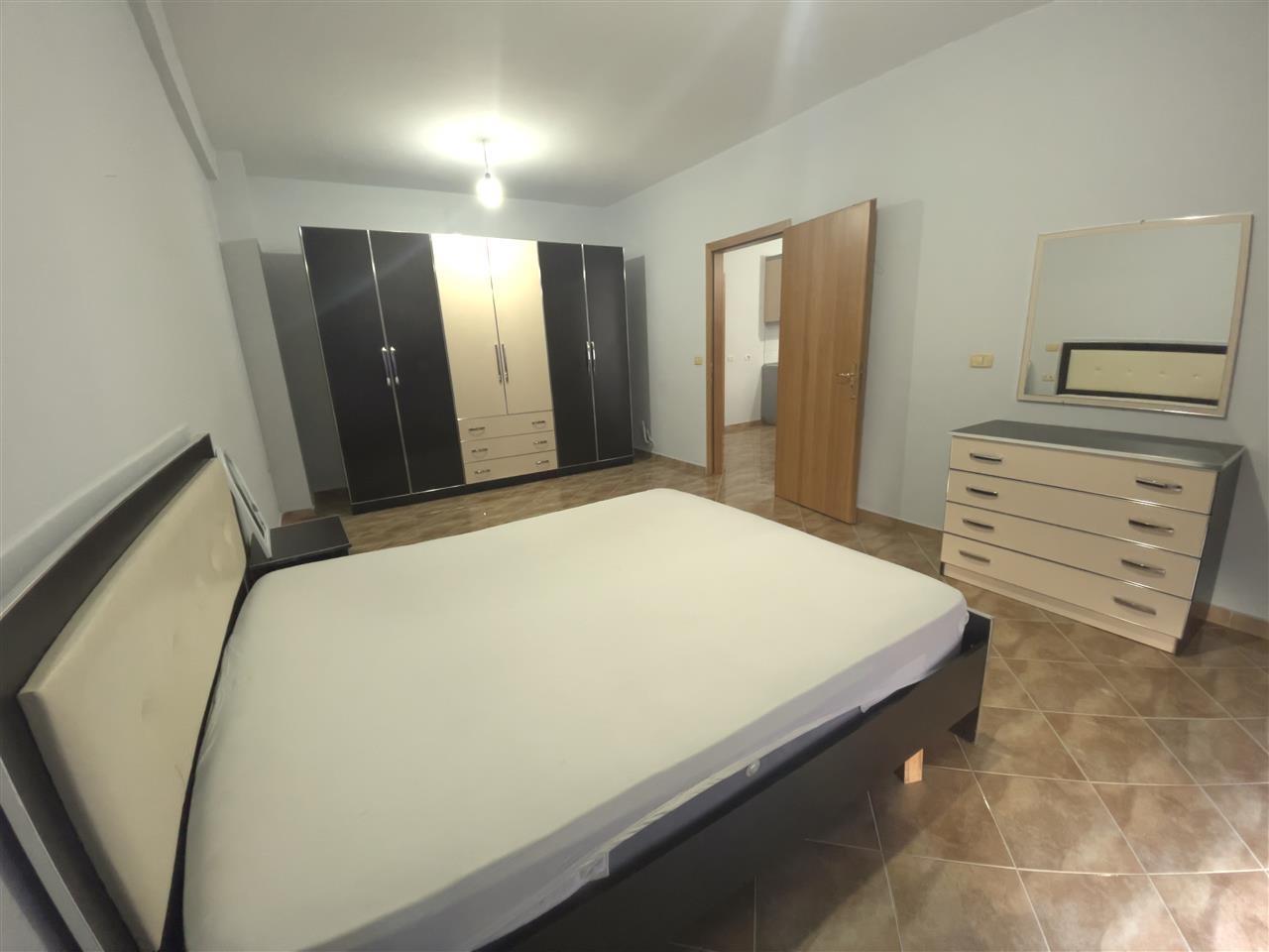 Jepet me qera, Apartament 1+1