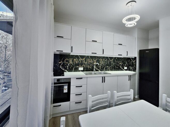 Qira Apartment 1+1+1 Rruga Barrikadave 650 € /Muaj