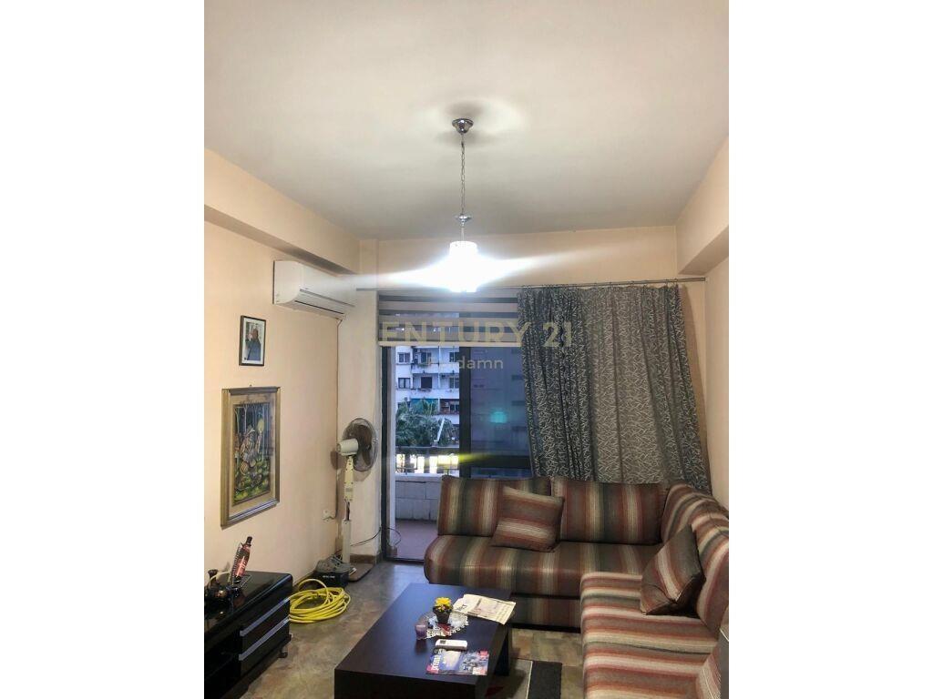 Apartament 1+1 për Shitje në Qender te Durrësit!!