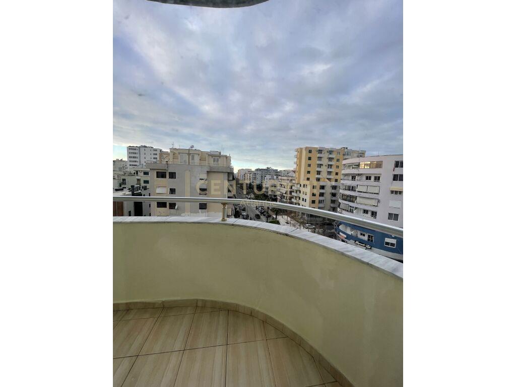 SHITET APARTAMENT 2+1+2T+3 BALLKONE NE PLAZH, ILIRIA!