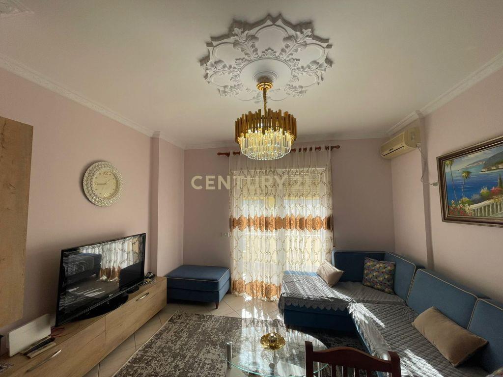 JEPET ME QIRA APARTAMENT 1+1 NE PLAZH HEKURUDHA!