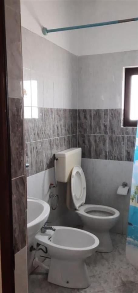 Jepet apartament me qera ne Golem