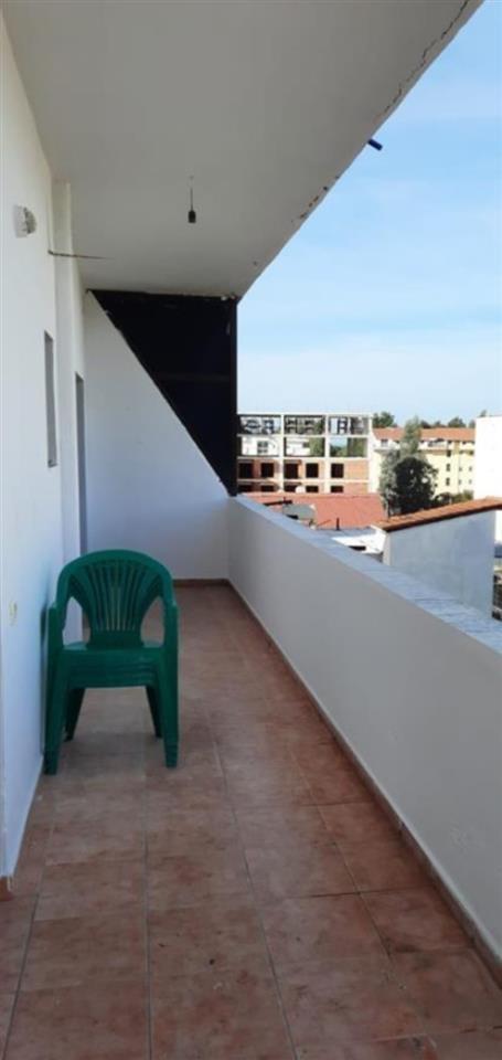 Jepet apartament me qera ne Golem