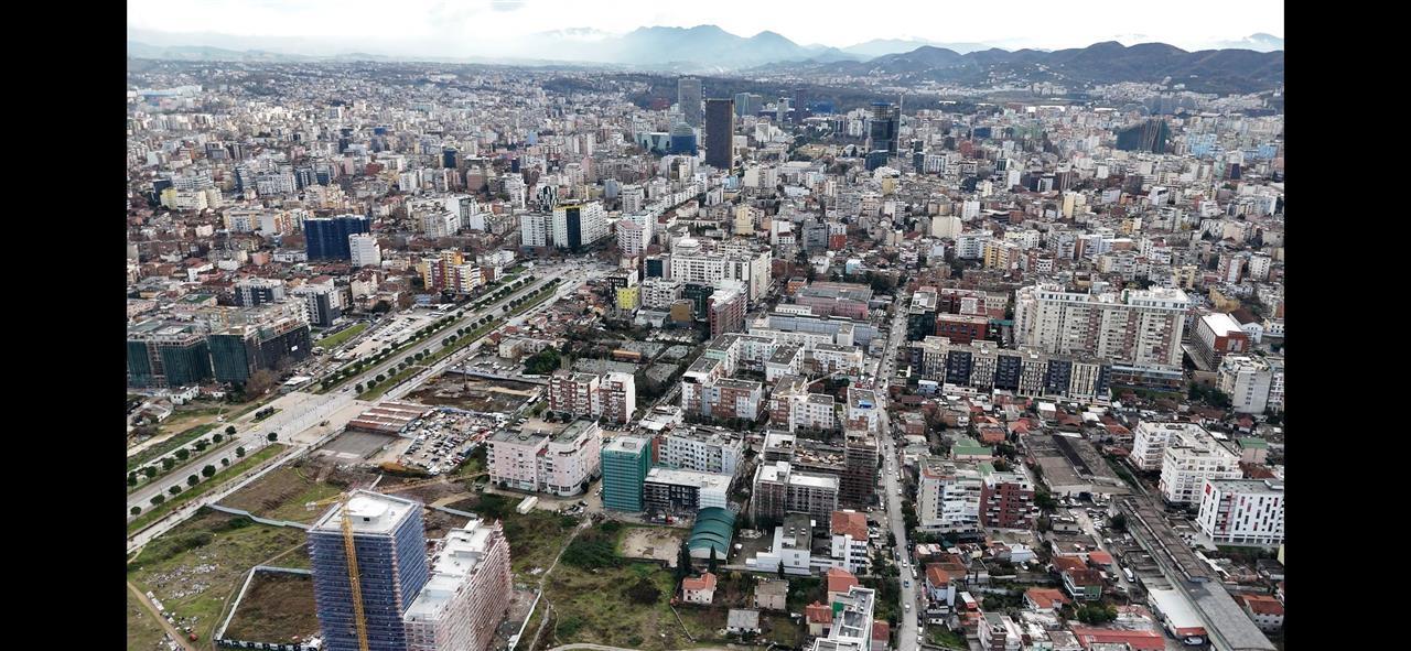 JEPET DYQAN ME QERA KOMPLEKSI MARGA.