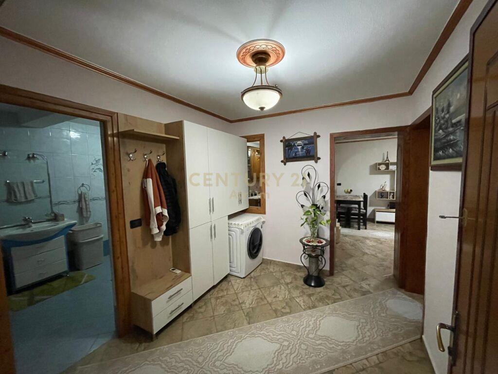 Shitet Apartment 2+1+1 Ali Demi 199,000 €