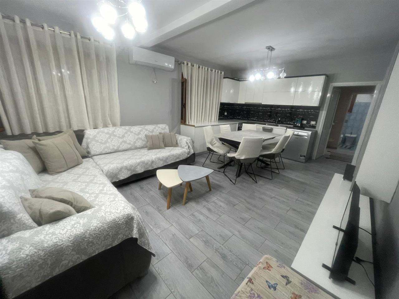 Jepet me qera apartament 2+1