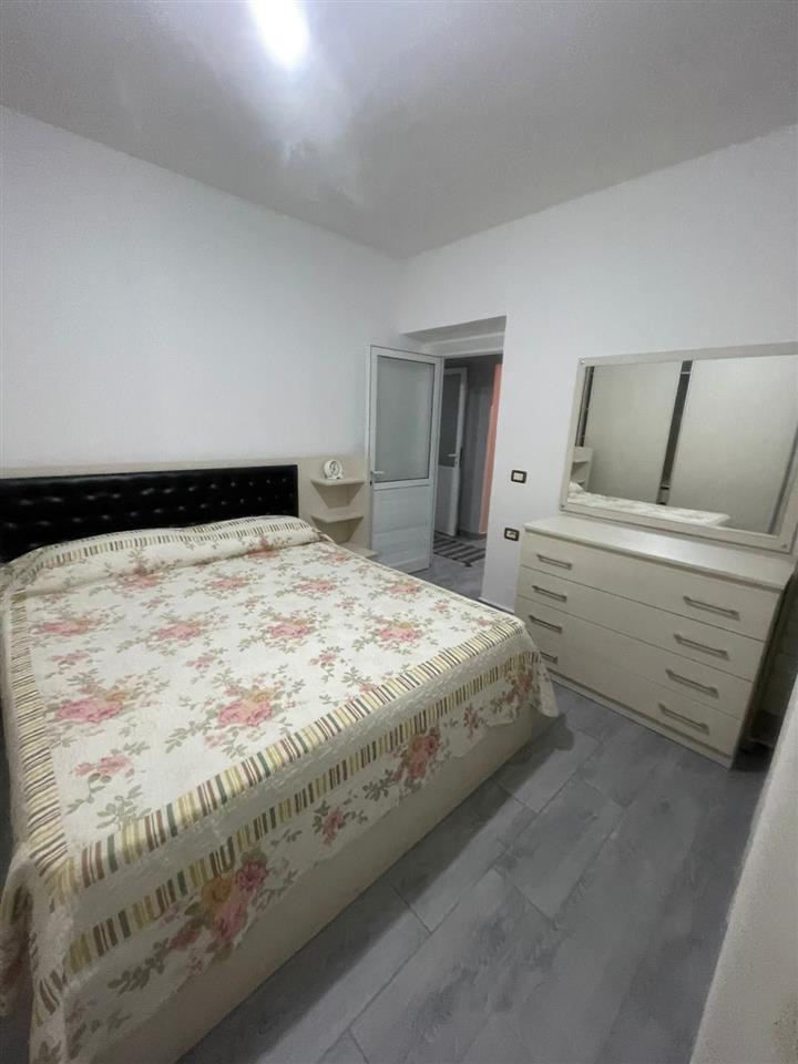 Jepet me qera apartament 2+1