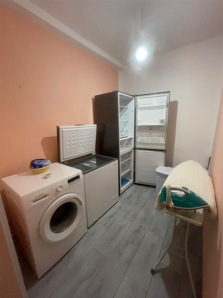 Jepet me qera apartament 2+1
