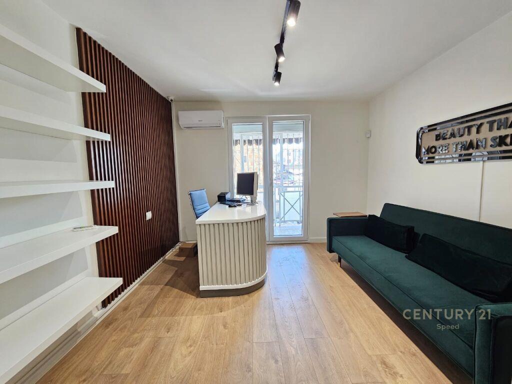 SHESIM APARTAMENT TE PERSHTATSHEM PER ZYRA NE ISH-BLLOK