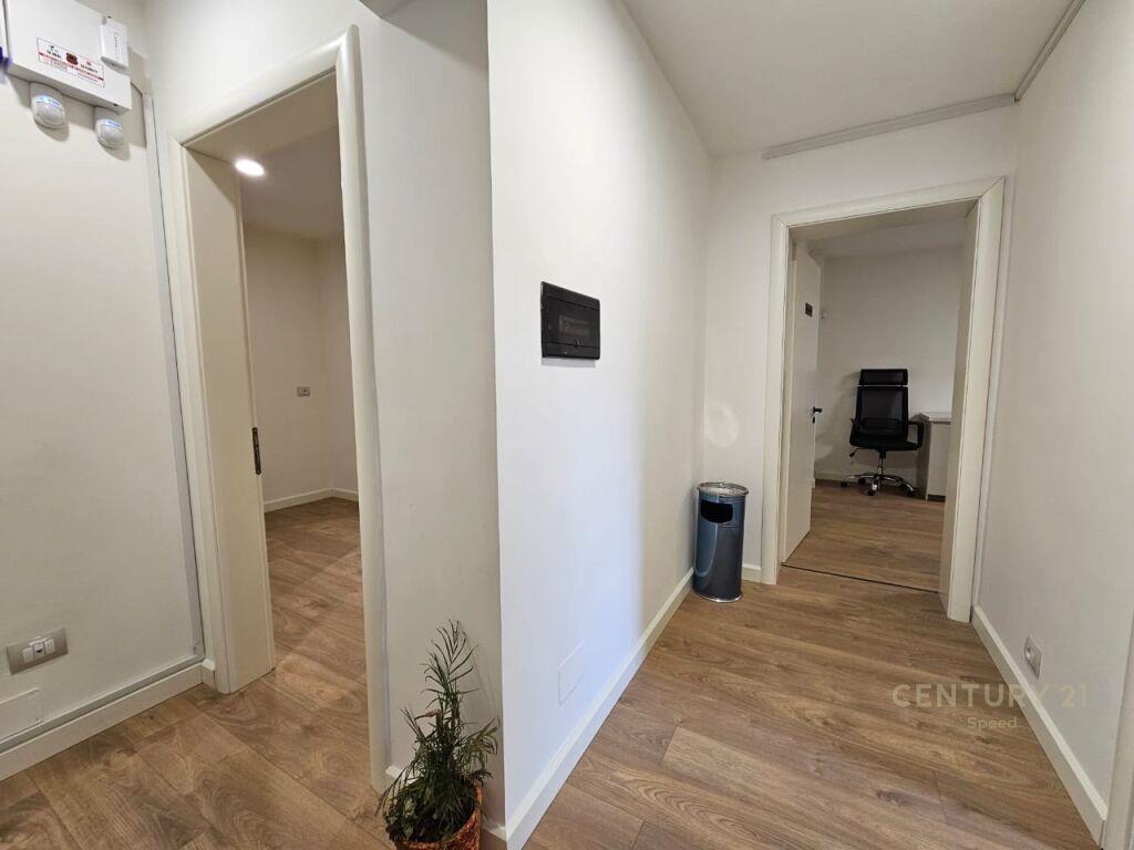 SHESIM APARTAMENT TE PERSHTATSHEM PER ZYRA NE ISH-BLLOK