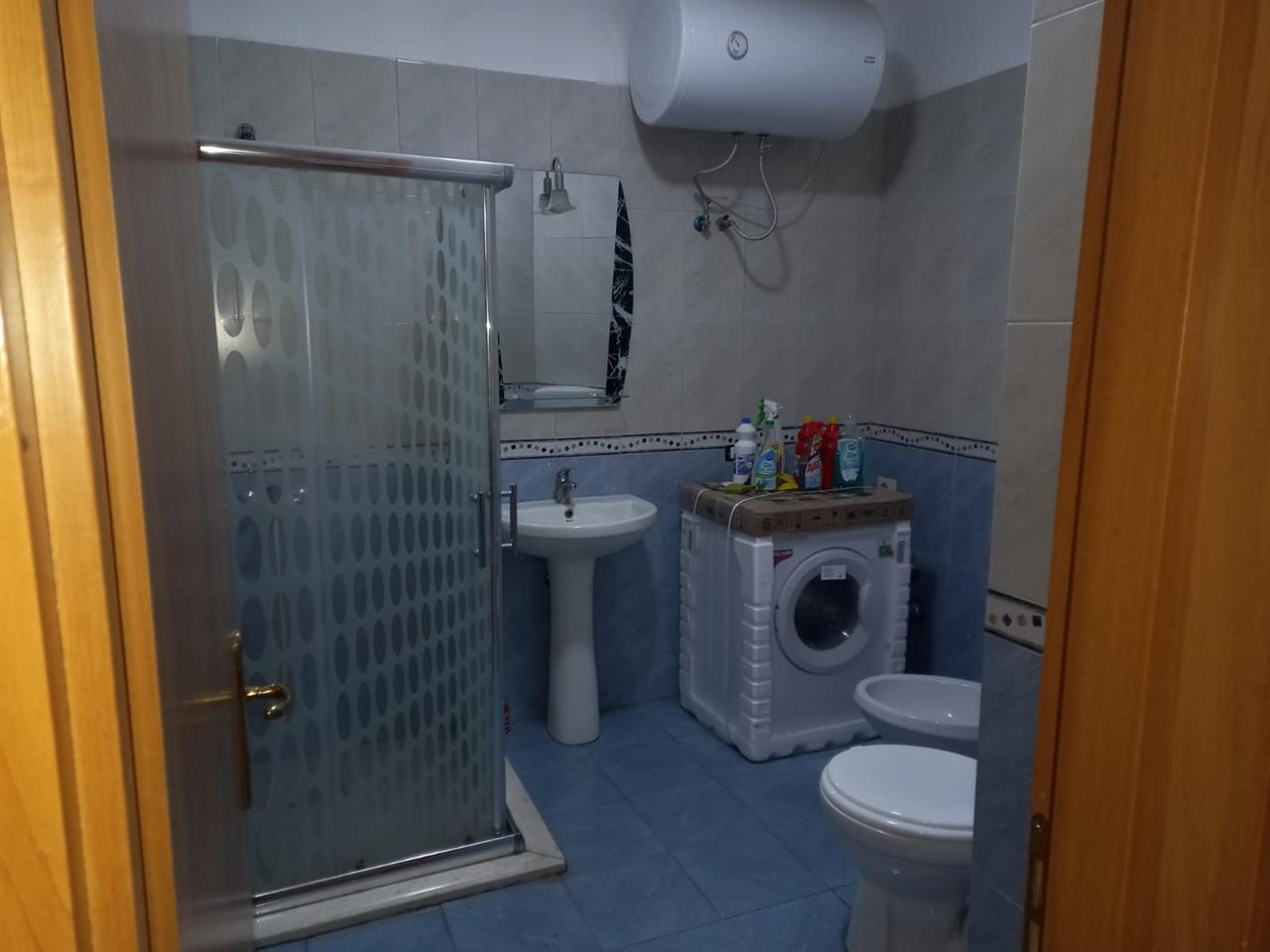 Qera 2+1+verande qender