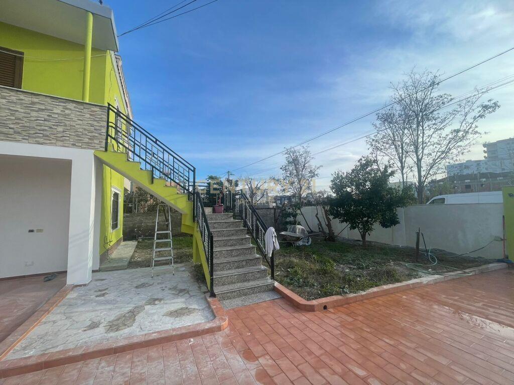 SHESIM SHTEPI PRIVATE 2 KATESHE NE SHKOZET,DURRES!