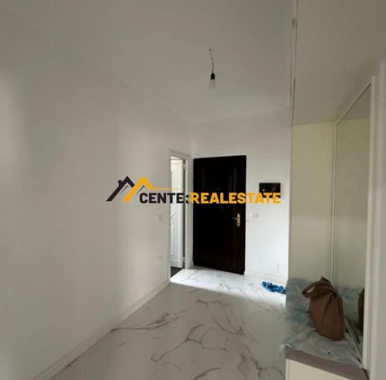 JEPET ME QIRA APARTAMENT 1+1 ,ELBASAN.