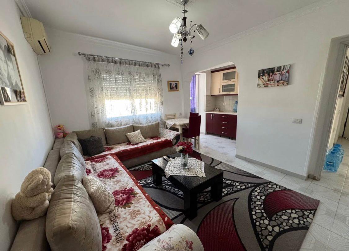 Shitet apartament 2+1,Vlore