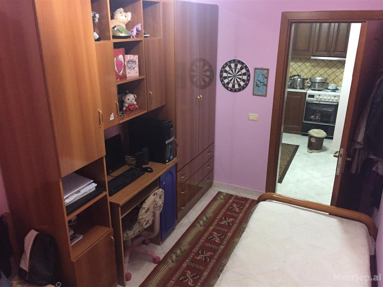 Shitet 3+1 pallat i ri 130m2, 95 milion lek