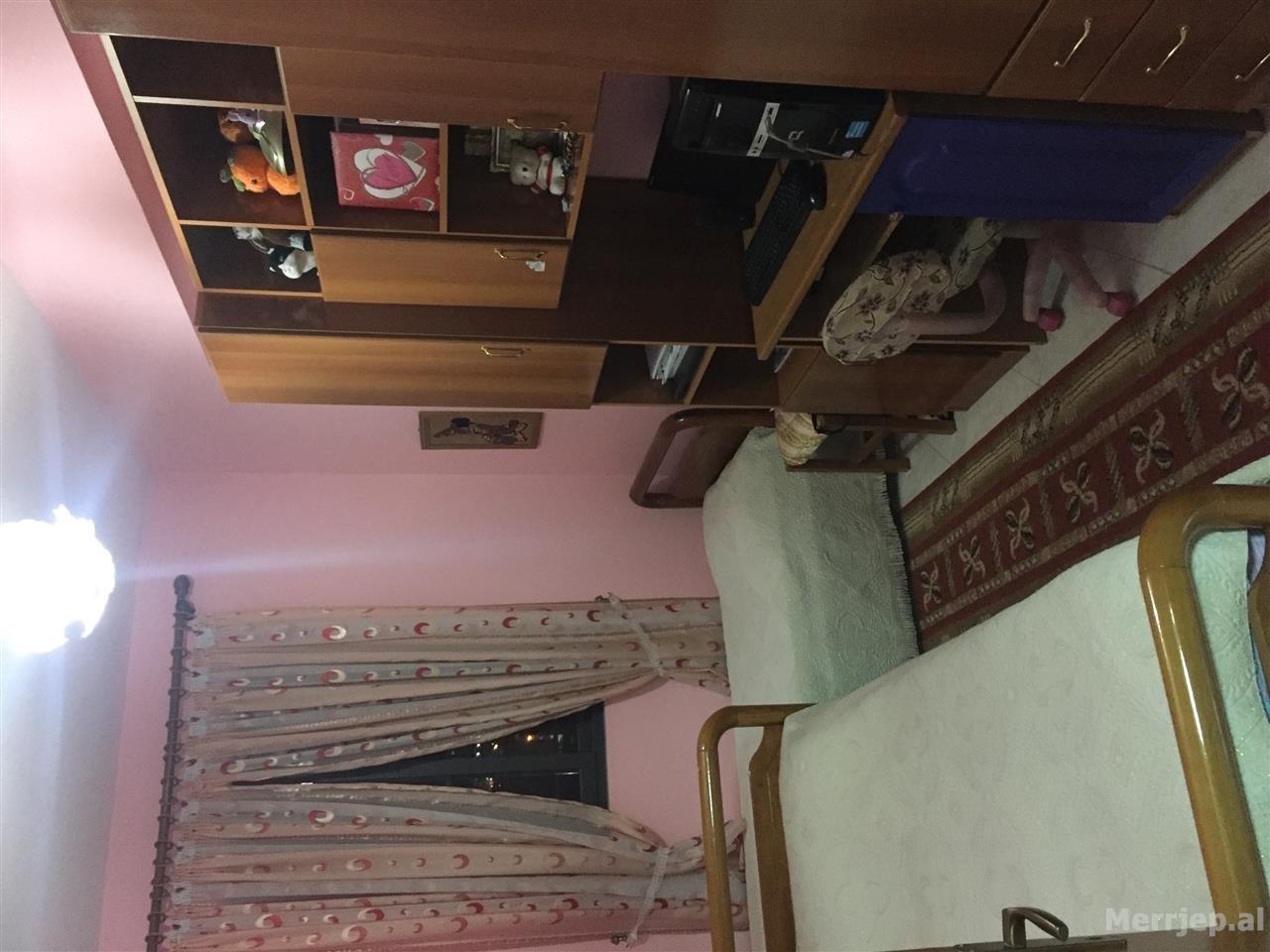 Shitet 3+1 pallat i ri 130m2, 95 milion lek