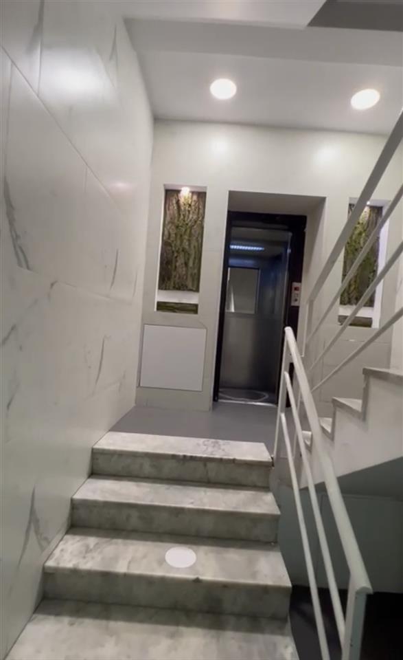 Qera Ditore 2+1+2 përball Delijorgji