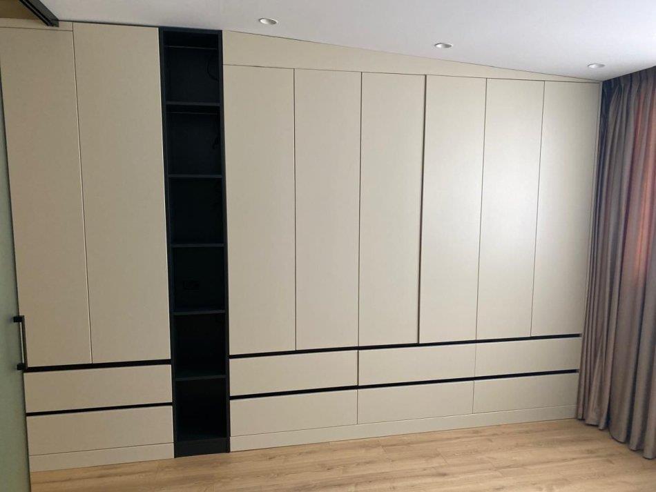 1+1 me qira ne Astir, te bar Oslo