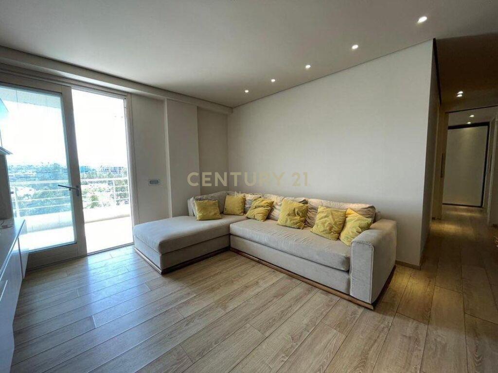 Qira Apartament 2+1+2 Liqeni i Thatë € 700