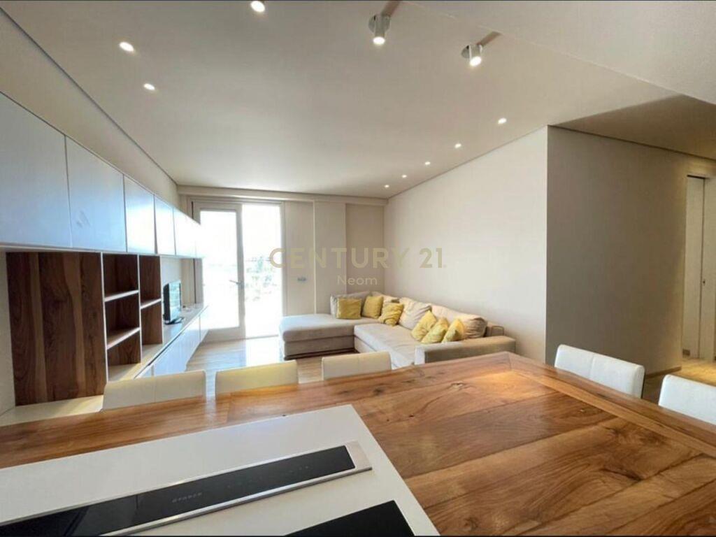 Qira Apartament 2+1+2 Liqeni i Thatë € 700