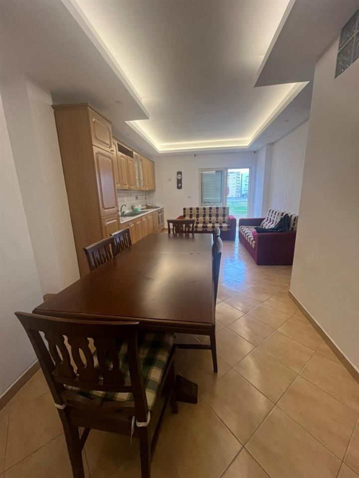 Apartament 3+1 me qera mujore