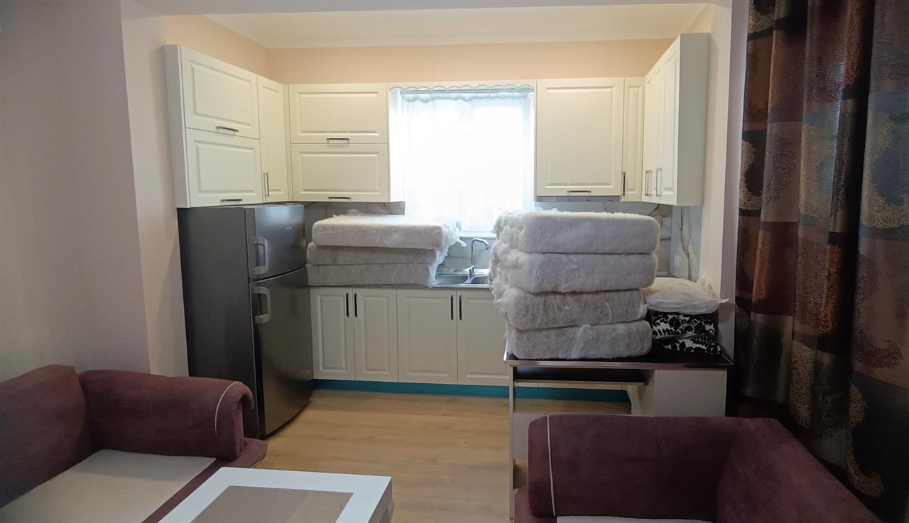 Jepet me qera , Shtepi 1+1 , Te Kodra Priftit , 40.000 Lekë