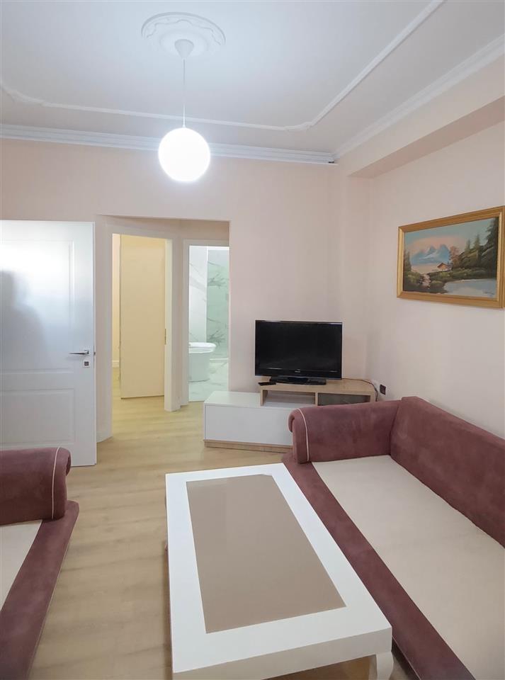 Jepet me qera , Shtepi 1+1 , Te Kodra Priftit , 40.000 Lekë