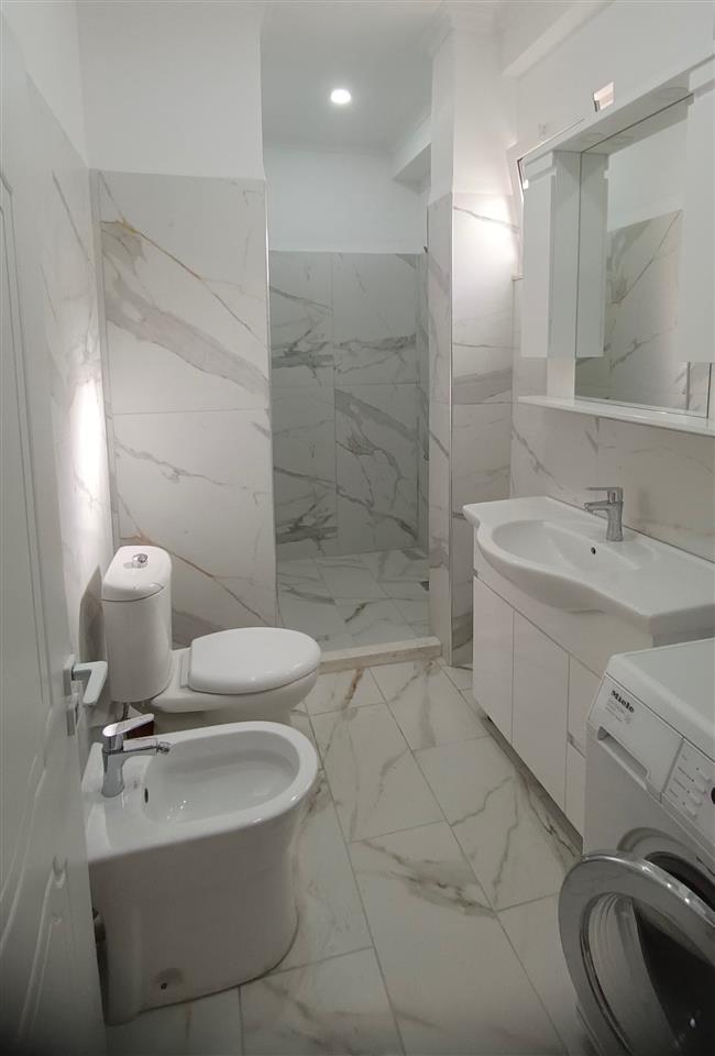 Jepet me qera , Shtepi 1+1 , Te Kodra Priftit , 40.000 Lekë