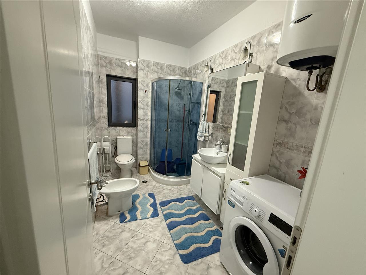 Apartament 2+1+2 tek 21 Dhjetori pas Universitetit Mesdhetar