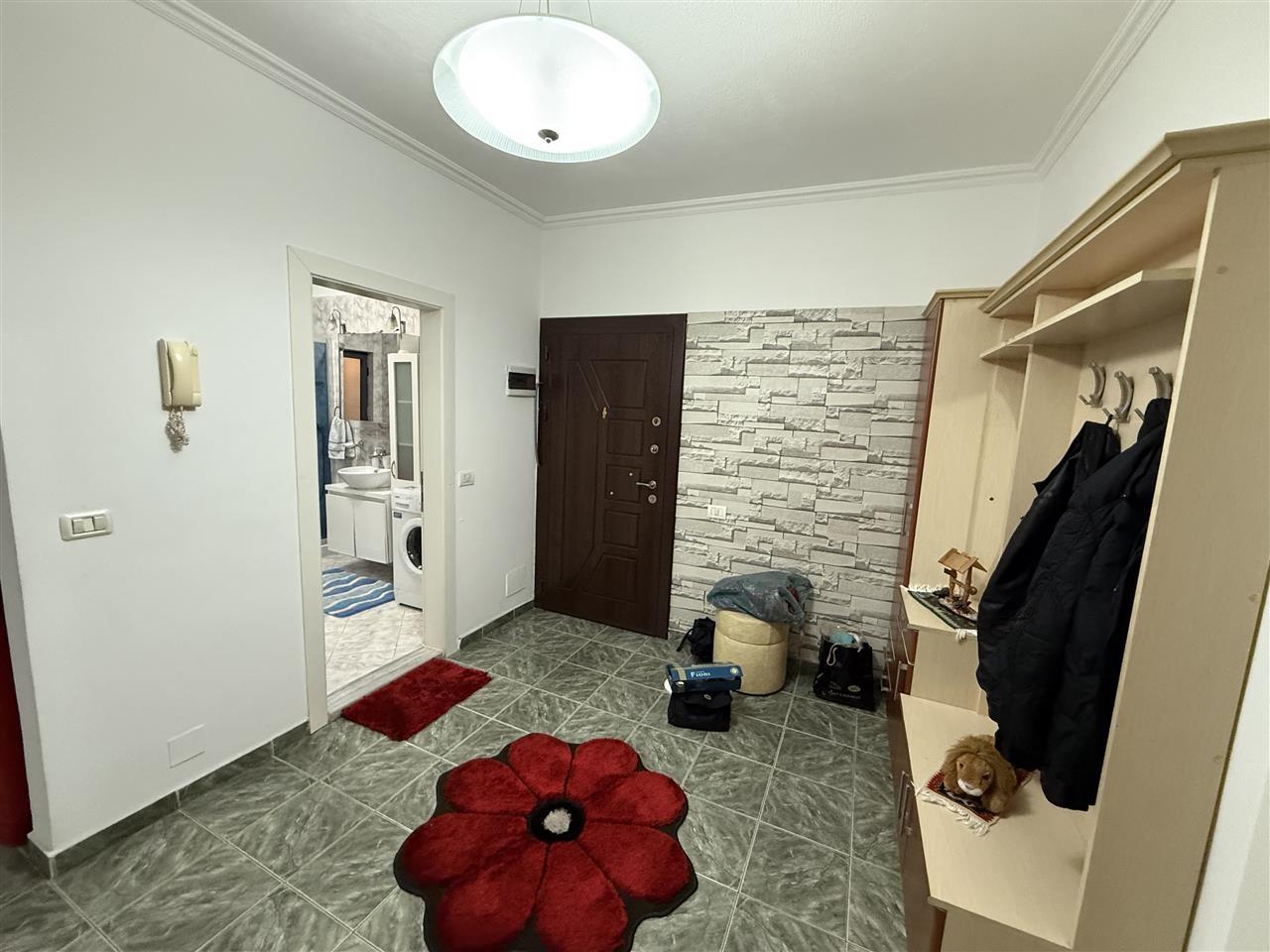 Apartament 2+1+2 tek 21 Dhjetori pas Universitetit Mesdhetar
