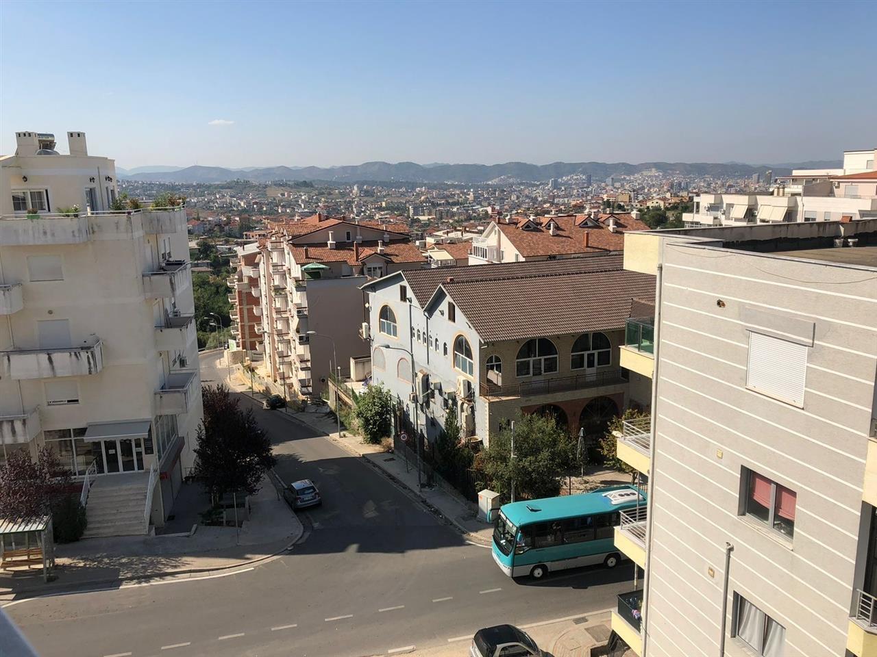 Apartament 2+1 me qera Fresku
