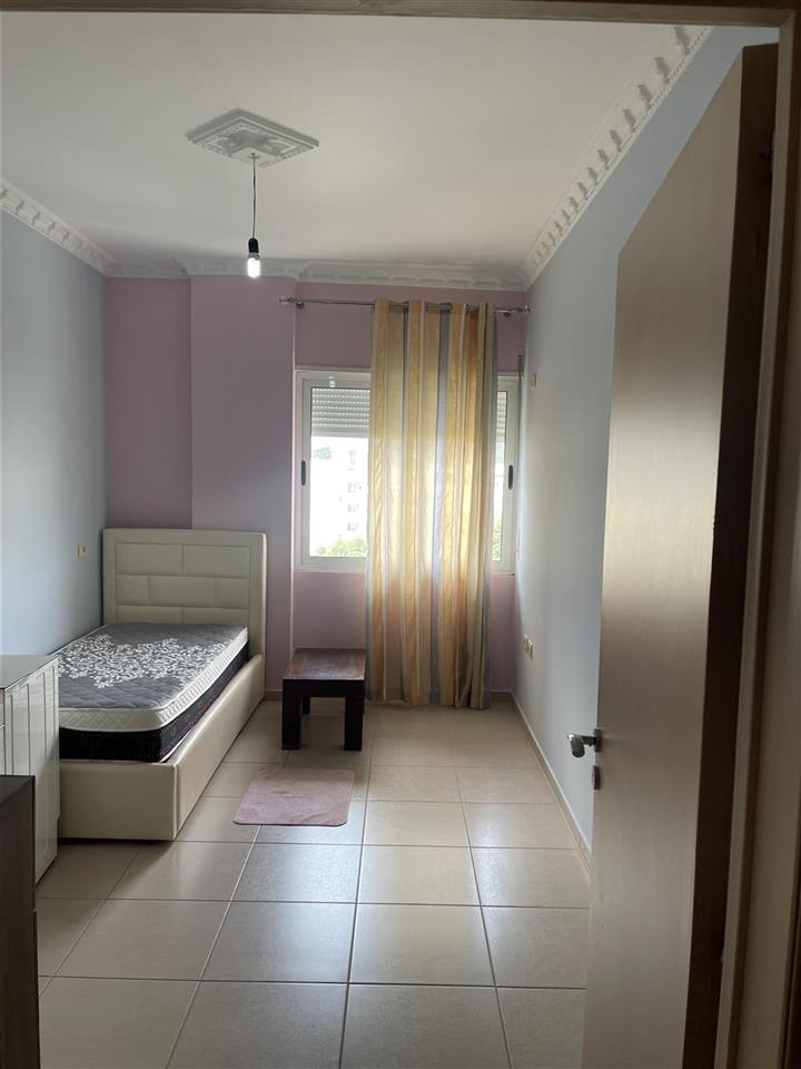 Apartament 2+1 me qera Fresku
