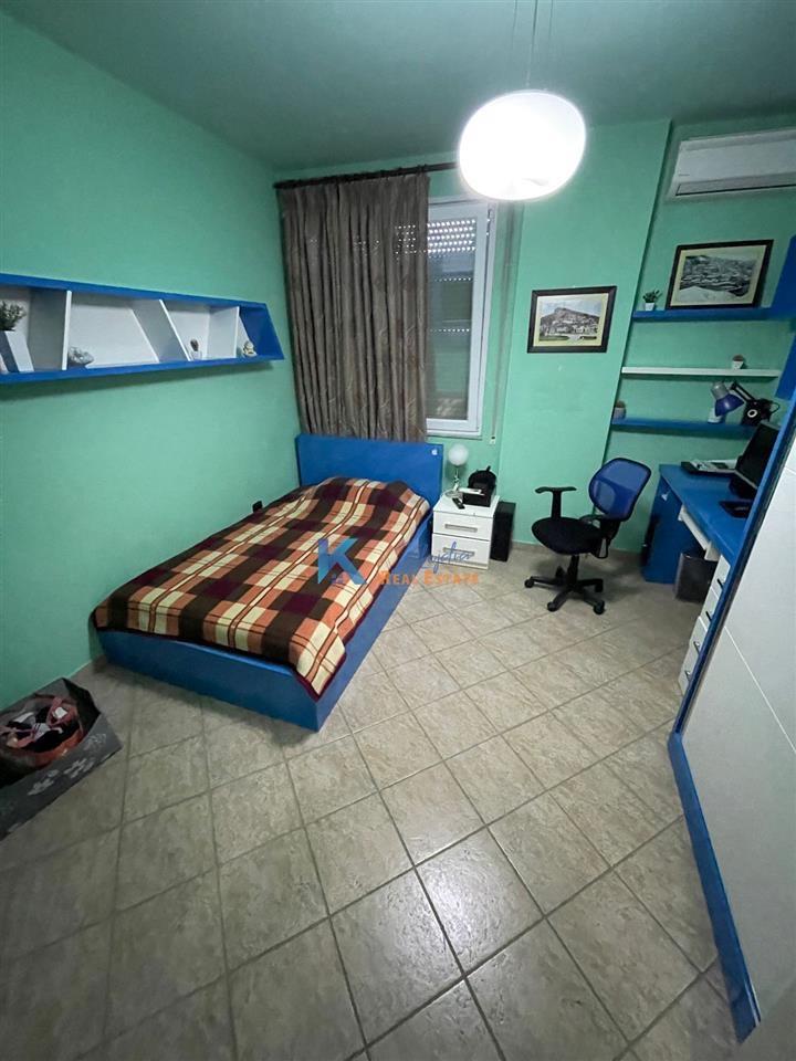 2+1 per qira te Bulevardi Zogu I