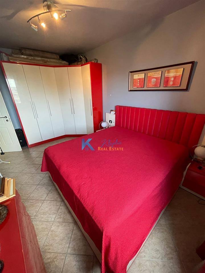 2+1 per qira te Bulevardi Zogu I