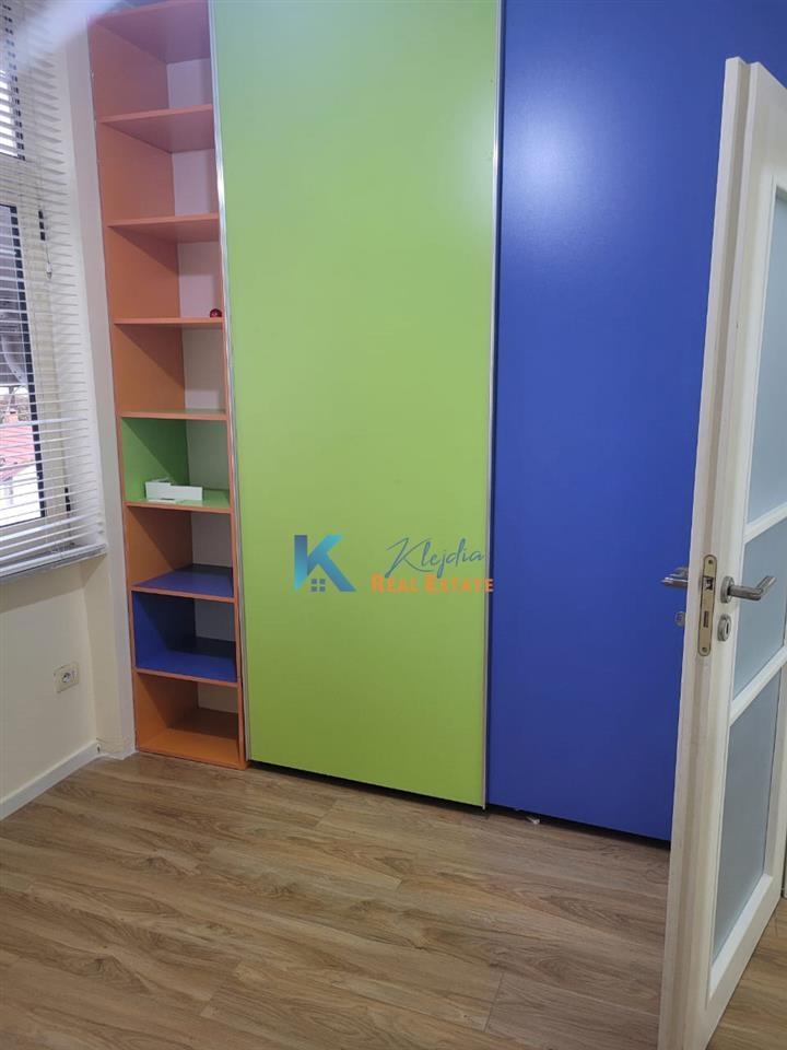 2+1 per qira te Rruga e Barrikadave