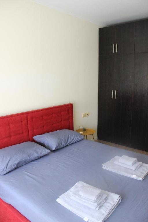 2+1 per qira te Rruga e Barrikadave